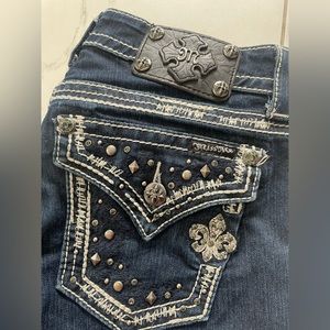 Miss Me | Straight Leg Jeans  26 skinny embellished boot